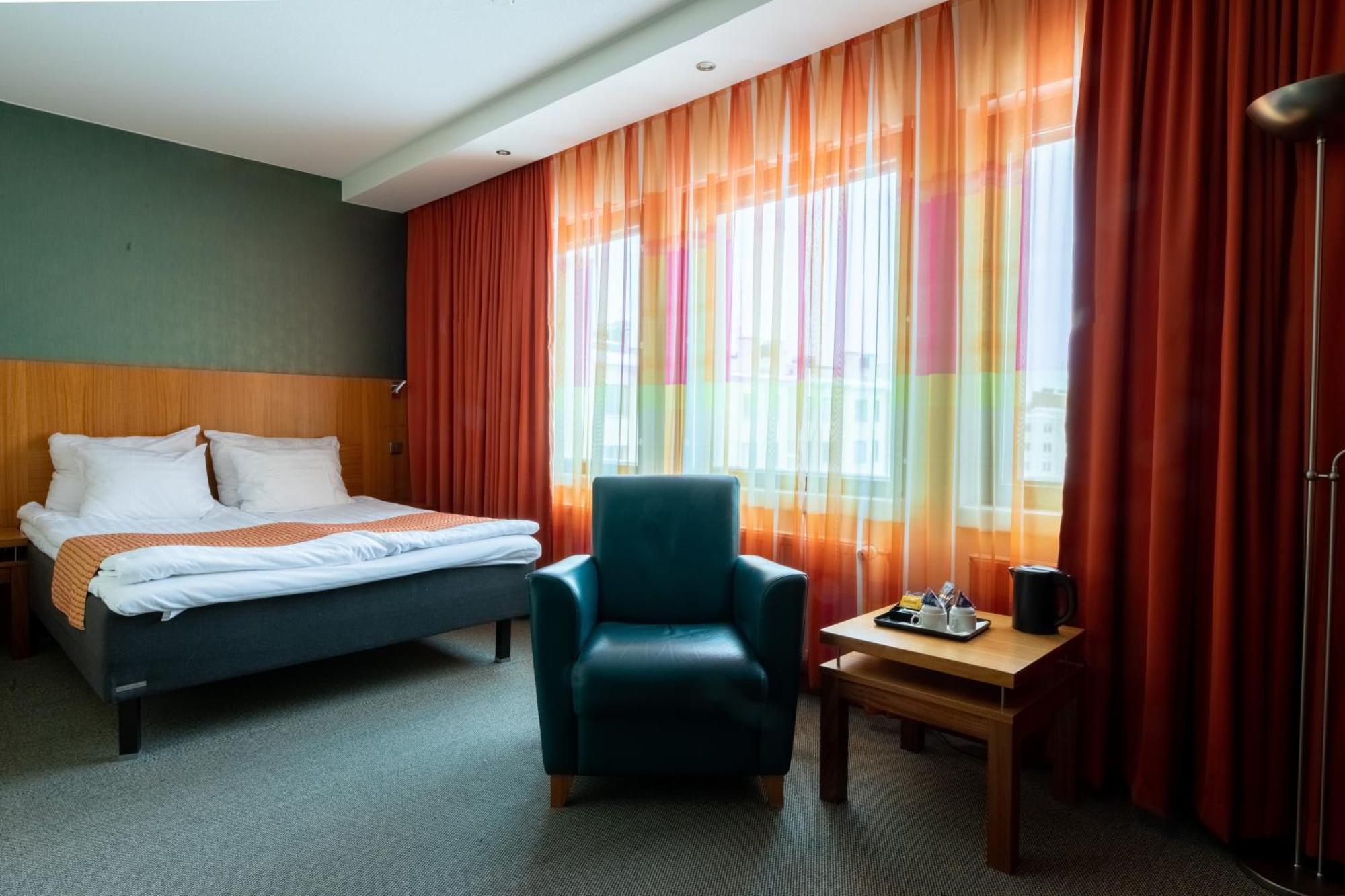 Hotel Oscar วาร์เคาส์ ภายนอก รูปภาพ